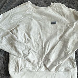 Patagonia crewneck, hundred percent organic cotton